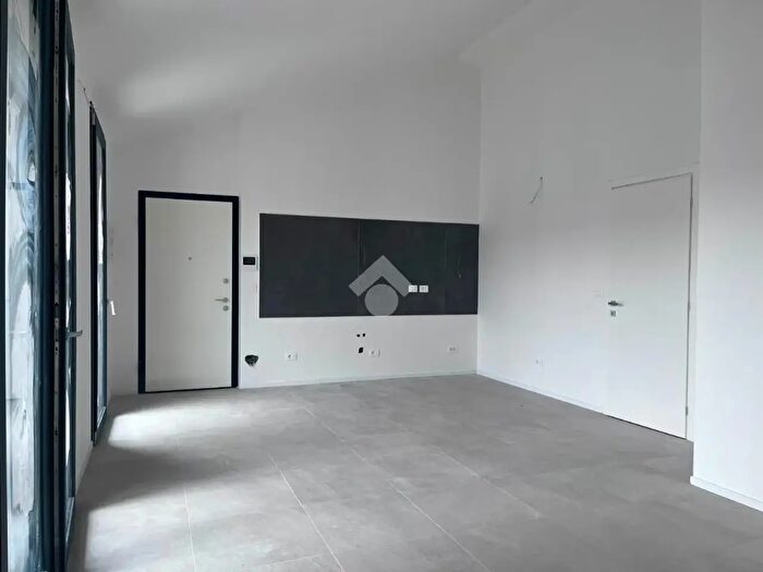 Appartamento trilocale in affitto in Via Baronera, Giaveno