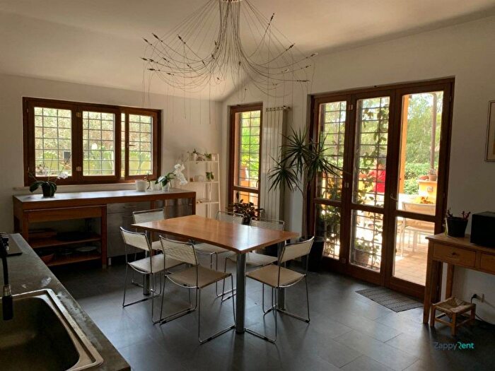 Appartamento trilocale in affitto in Via Sisto Scaglia, Ostia Antica, Roma