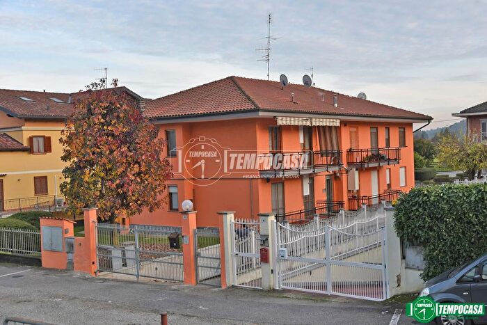 Appartamento quadrilocale in vendita in Via Giovanni Falcone, Front