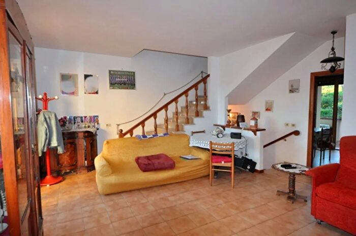 Casa con 5 locali in vendita in Sp Setteponti, Loro Ciuffenna