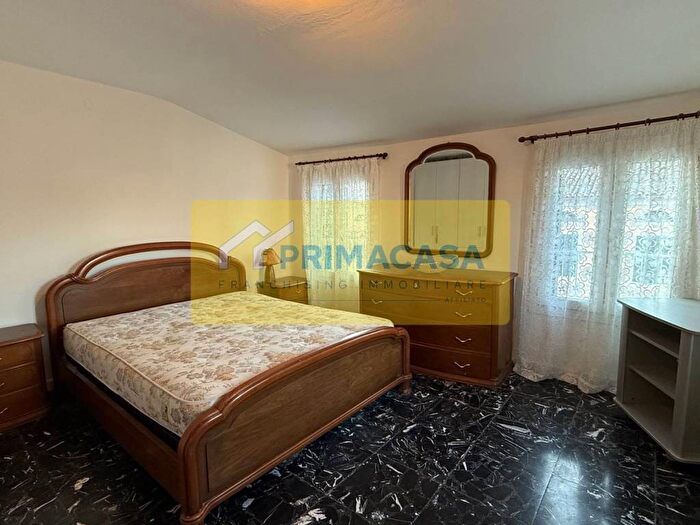 Appartamento quadrilocale in affitto in Via Settembre, Mirano Paese, Mirano