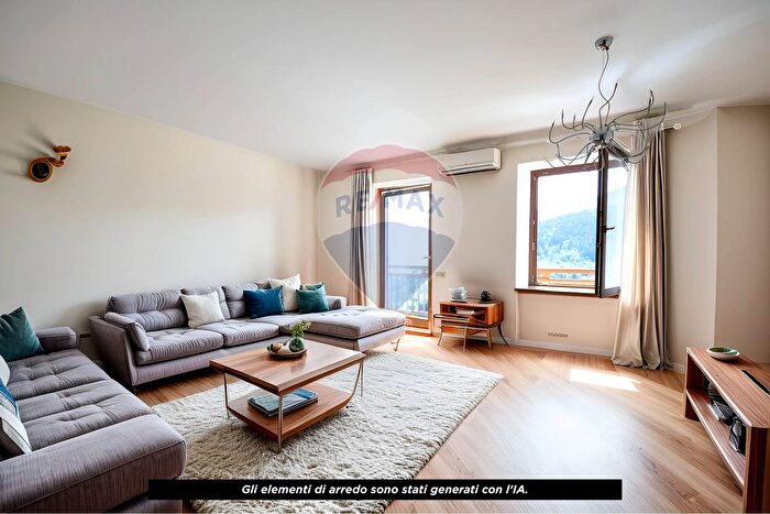 Appartamento con 5 locali in vendita in Via Foreste, Altopiano della Vigolana