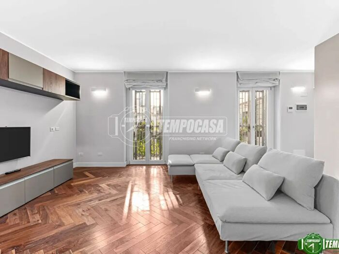 Appartamento bilocale in affitto in Via Castelfidardo, Milano