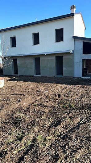 Casa quadrilocale in vendita in Alfonsine