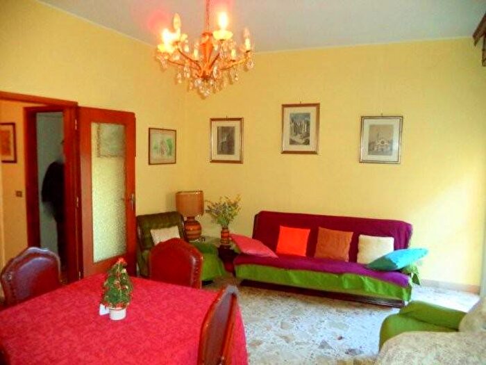 Appartamento con 5 locali in affitto in Sacca Stazione, Modena