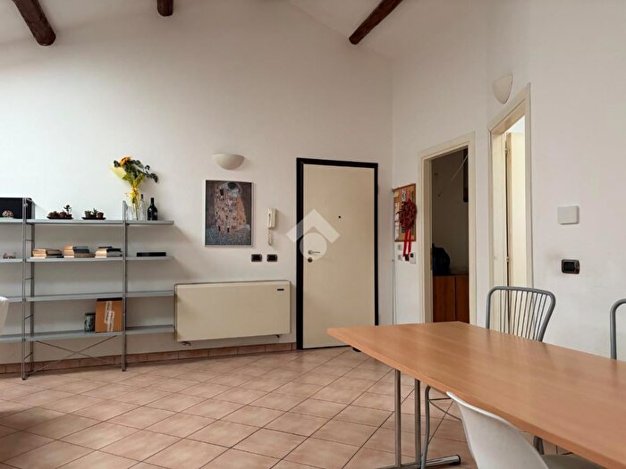 Appartamento quadrilocale in vendita in Via Venti Settembre, Ferrara