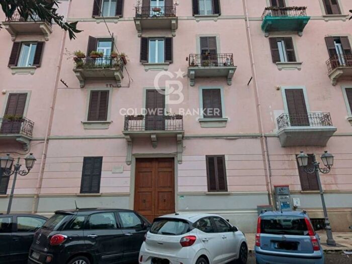 Appartamento con 5 locali in affitto in Via Di Palma, Borgo, Taranto