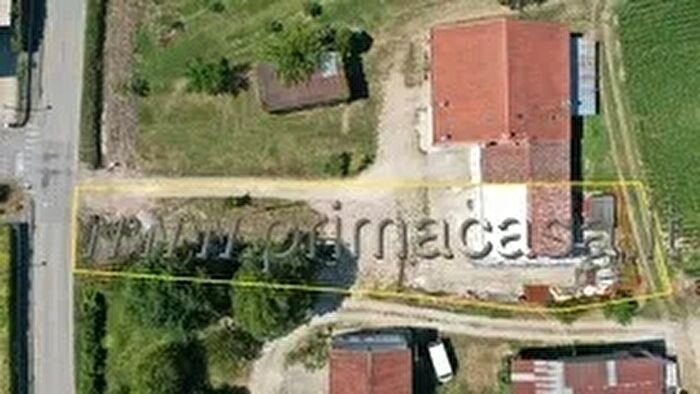 Casa quadrilocale in vendita in Via Borgo Brusa, Poiana Maggiore