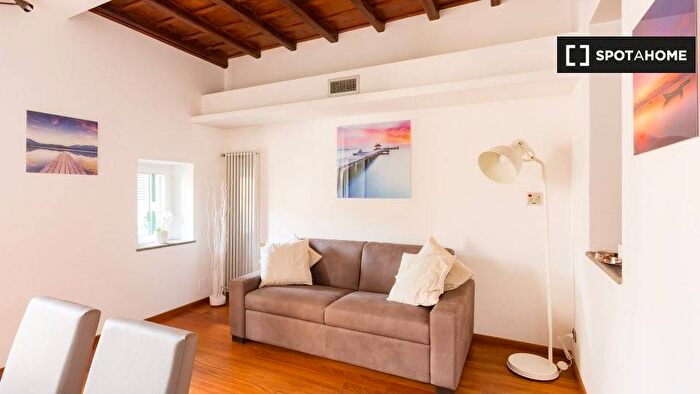 Appartamento in affitto in Vicolo di Santa Margherita, Trastevere, Roma