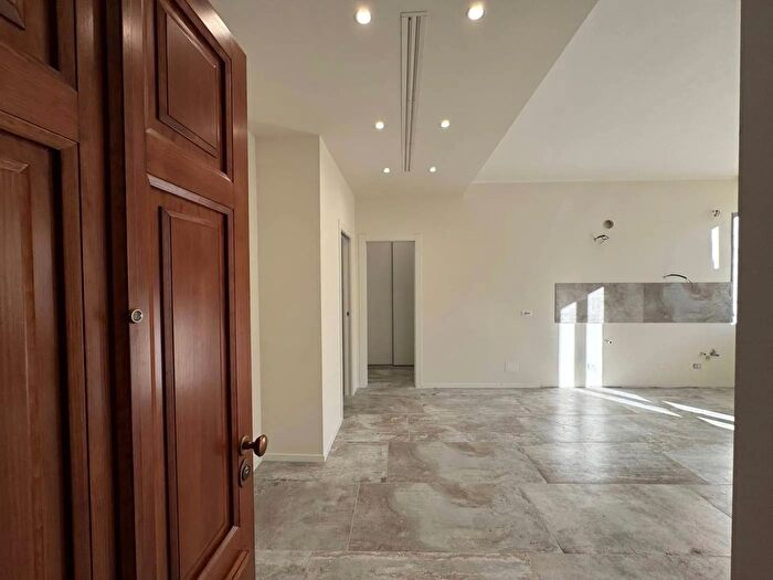 Appartamento trilocale in vendita in Via Arnaldo da Brescia Torino, Torino