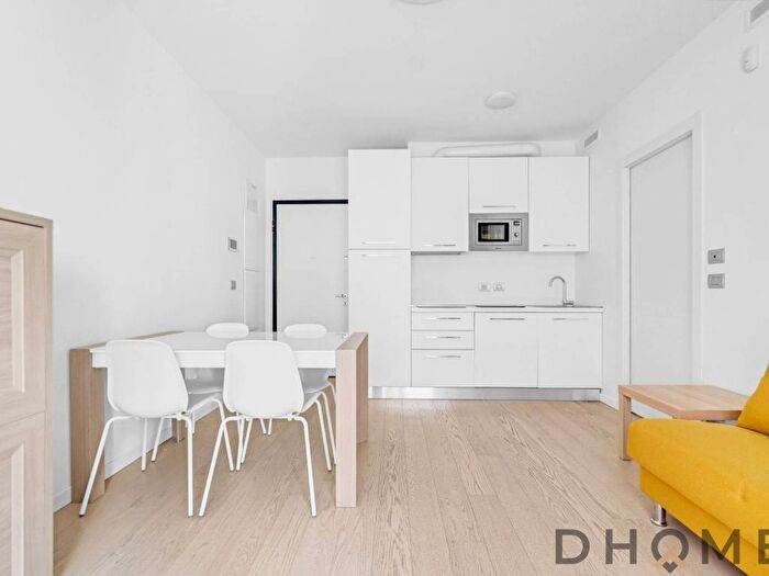 Appartamento bilocale in affitto in Piazza Aspromonte A Milano MI Italia, Città Studi, Milano