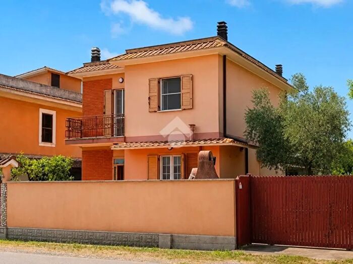 Casa con 5 locali in vendita in Via Duca d'Aosta, San Felice Circeo