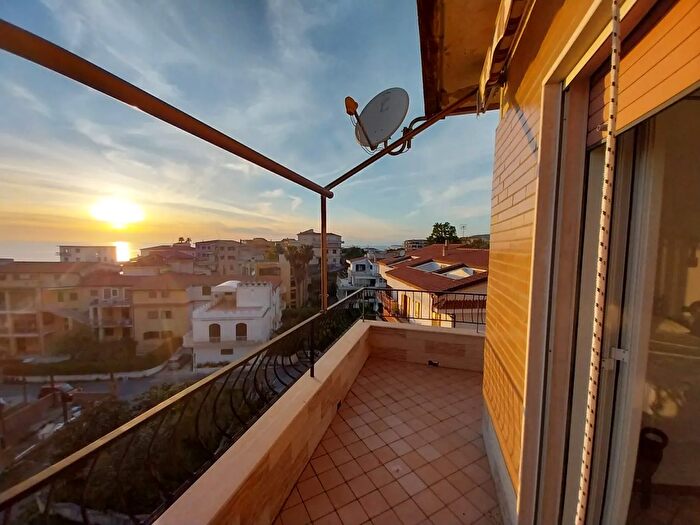 Appartamento bilocale in vendita in Belvedere Marittimo