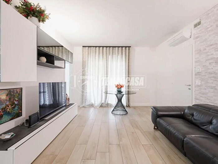 Appartamento quadrilocale in vendita in Via Giosuè Carducci, Granarolo DellEmilia