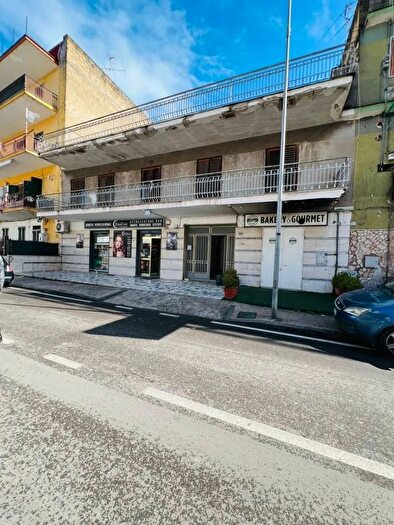 Casa in vendita in Via Santa Barbara Caivano, Caivano