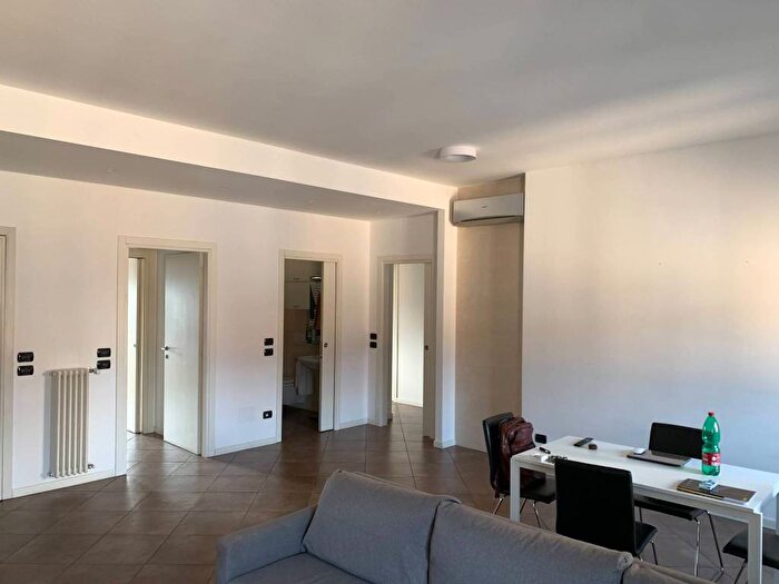 Appartamento trilocale in affitto in Treviglio