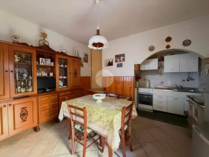 Appartamento bilocale in vendita in Via Senatore Piacentini, Collevecchio