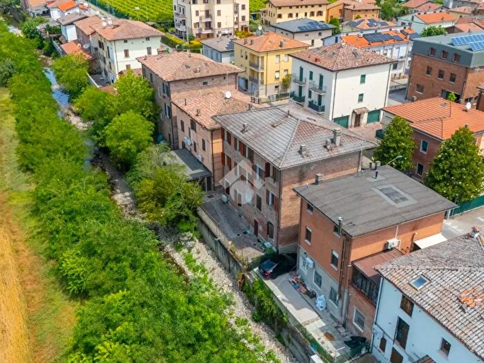 Appartamento quadrilocale in vendita in Via Marzaglia, Formigine