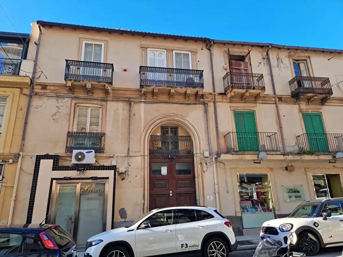 Appartamento bilocale in affitto in Via Maddalena, Messina