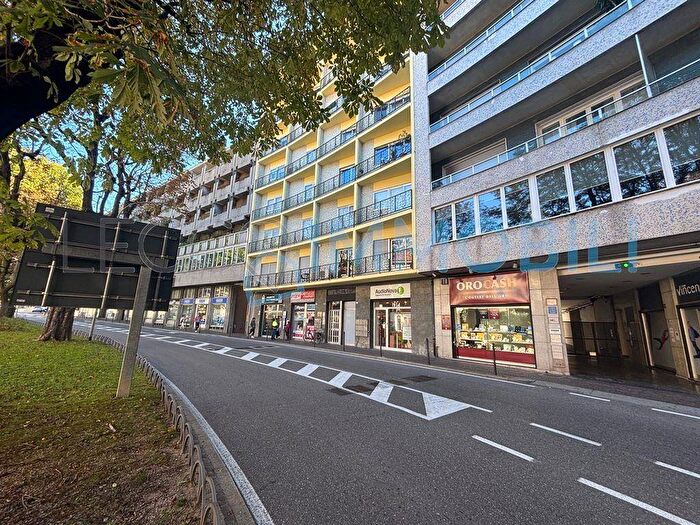 Appartamento bilocale in affitto in viale dante, Centro, Lecco