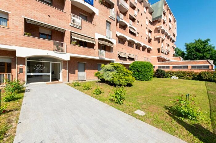 Appartamento trilocale in vendita in Via Bligny, Casale Monferrato