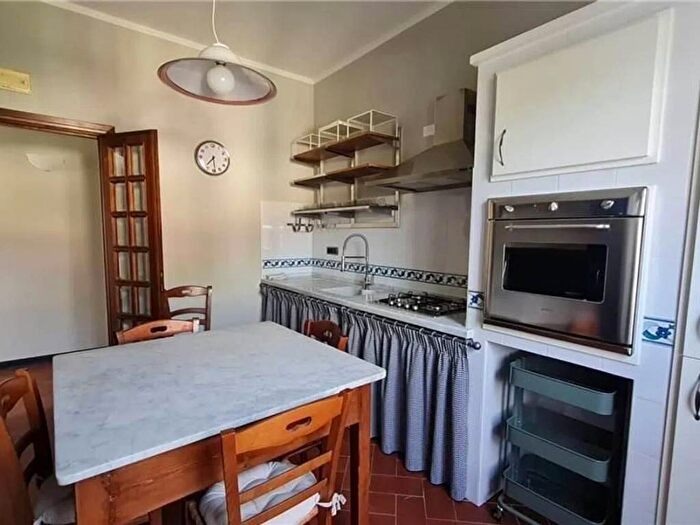 Appartamento quadrilocale in affitto in Via Salicello, Colombiera Molicciara, Castelnuovo Magra