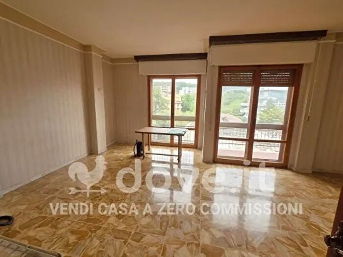 Appartamento con 5 locali in vendita in Via Alessandro Manzoni, Chianciano Terme
