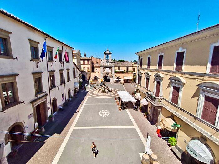 Appartamento quadrilocale in affitto in Via Vittorio Veneto, Centro, Sutri