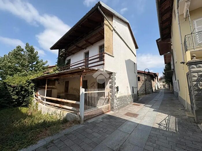 Casa con 5 locali in vendita in Via Corsera, Settimo Rottaro