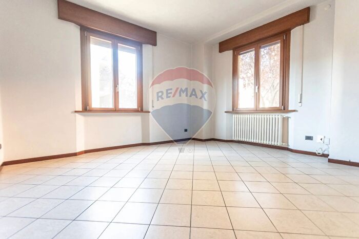 Appartamento trilocale in vendita in Via Guglielmo Oberdan, Fidenza