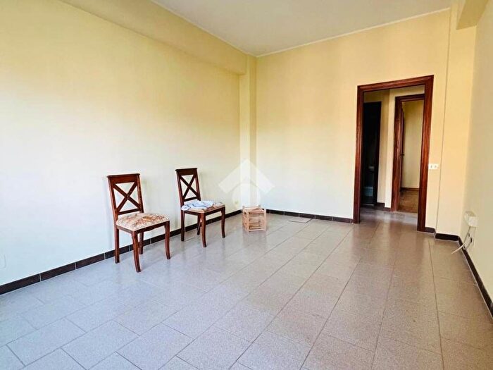 Appartamento trilocale in affitto in Via Francesco Cocco Ortu, Nuovo Salario, Roma