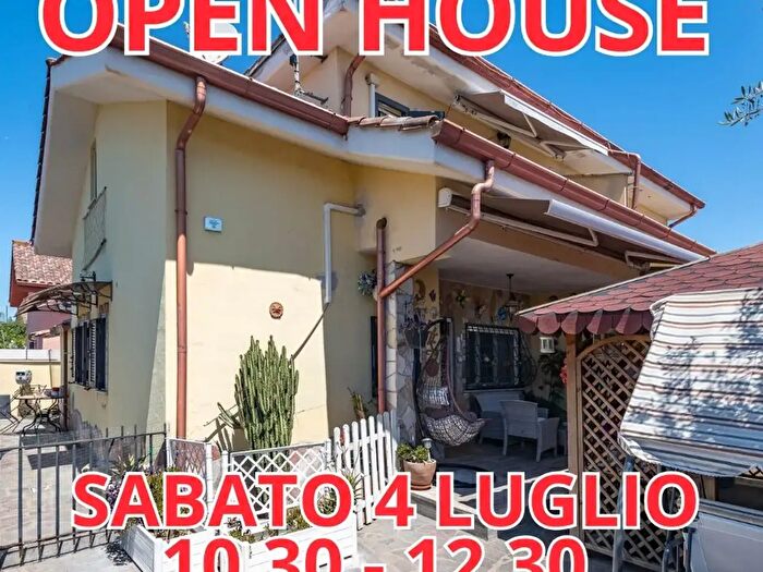 Casa quadrilocale in vendita in Viale Nuova Florida, Ardea