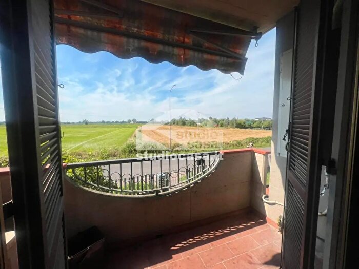 Appartamento trilocale in vendita in Via Olimpya, Torrevecchia Pia