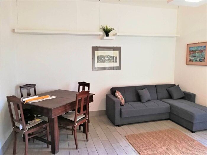 Appartamento bilocale in affitto in Via Pietro Mascagni, Africano Villa Chigi, Roma