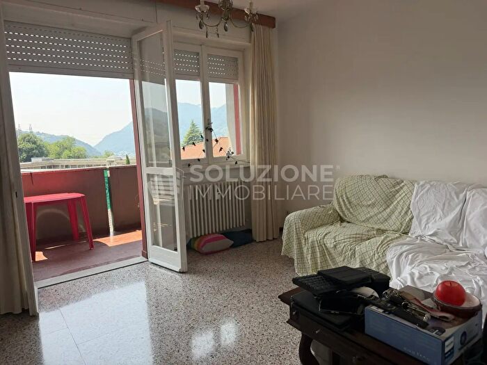 Appartamento quadrilocale in vendita in Via Europa, Casnigo