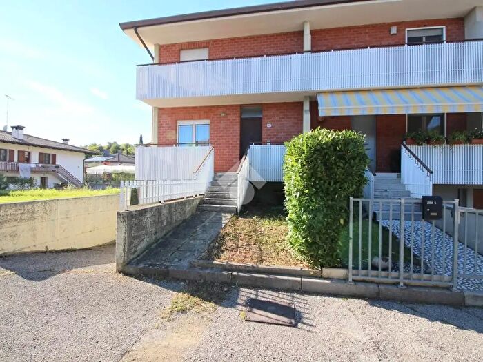 Casa quadrilocale in vendita in Via Catalogna, Faedis