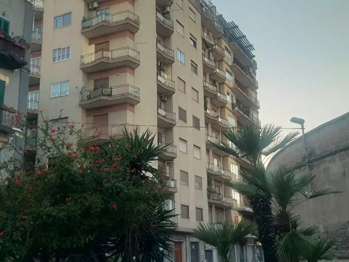 Appartamento bilocale in affitto in Via Cugini, Taranto