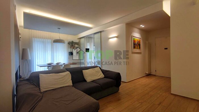 Appartamento con 7 locali in vendita in Chieti, Chieti