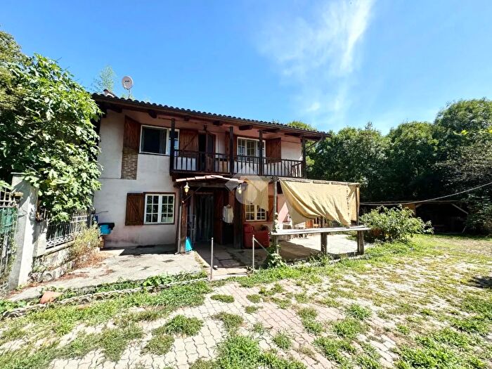 Casa quadrilocale in vendita in Strada del Galoppatoio, Pinerolo