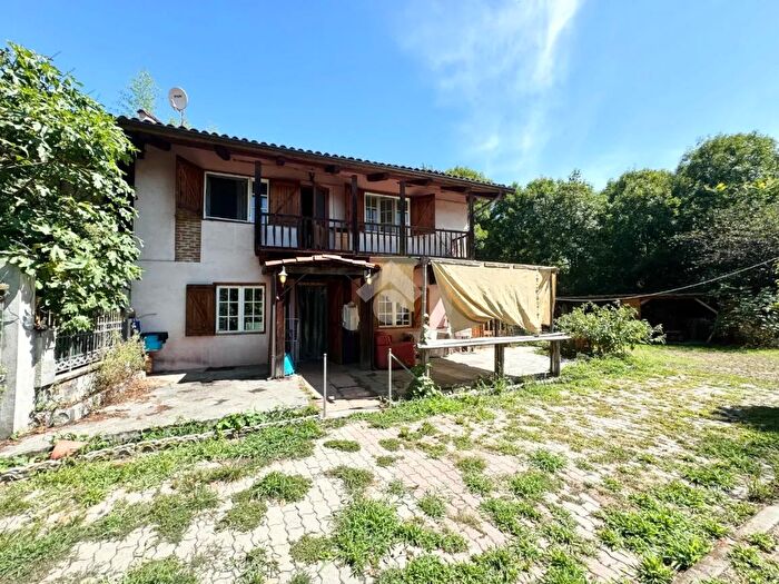 Case in Vendita e in Affitto - 2