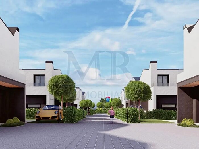 Casa con 5 locali in vendita in Via Giarre, Abano Terme