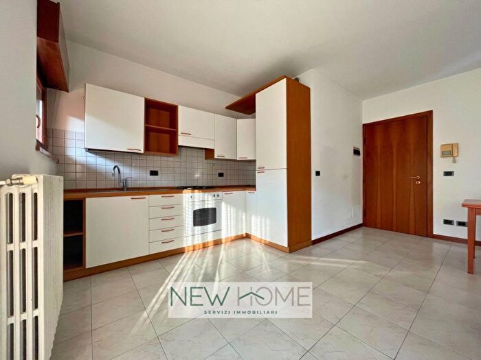 Appartamento bilocale in affitto in Via Giovanni ongaro, Borgo Roma, Verona