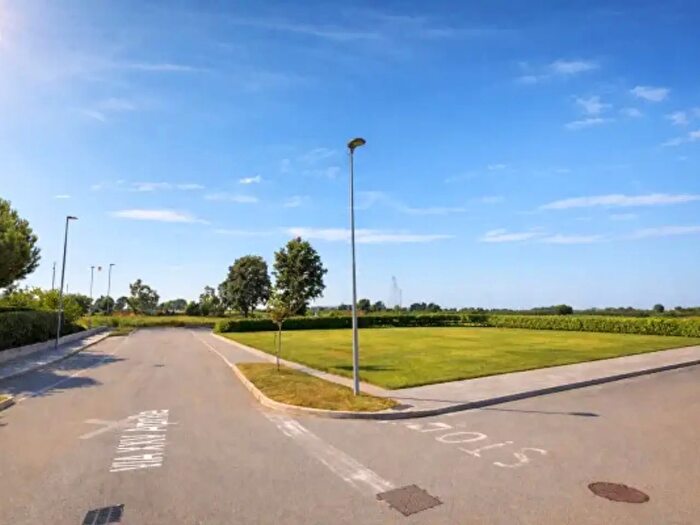 Casa in vendita in Via Aprile, Caramagna Piemonte