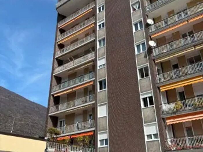 Appartamento quadrilocale in vendita in Piazza Repubblica, Villadossola