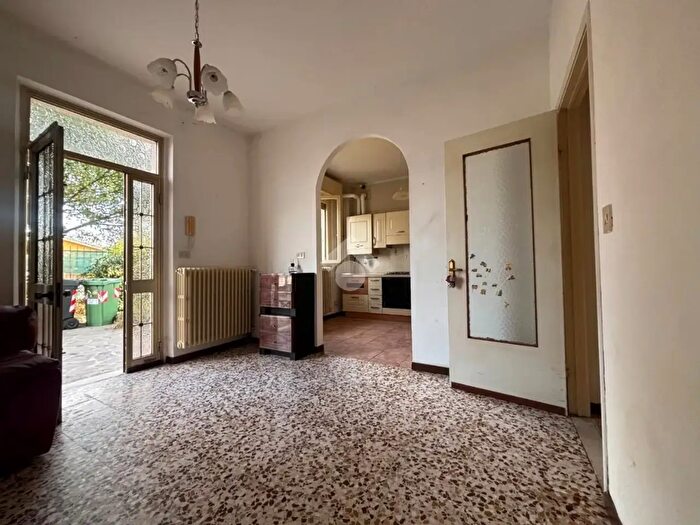 Appartamento trilocale in vendita in Via Papa Giovanni XXIII, Orzinuovi