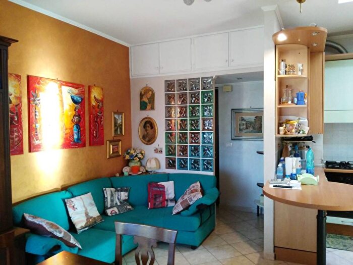 Appartamento quadrilocale in affitto in Via Guglielmo Marconi, Santa Barbara San Sisto, L'Aquila