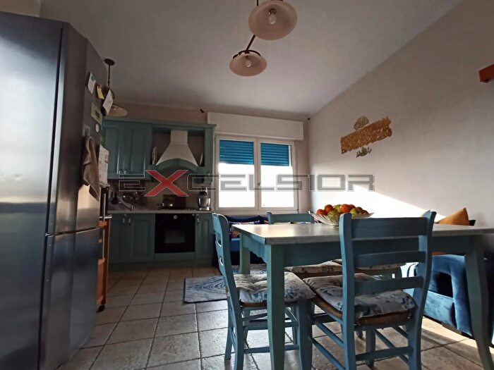 Appartamento quadrilocale in vendita in Corso Risorgimento N Porto Viro, Ariano Nel Polesine