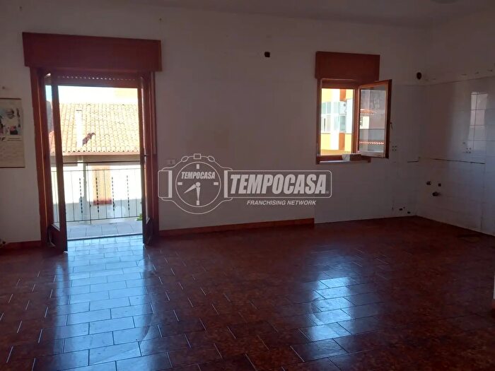 Appartamento bilocale in vendita in Via Nazionale Rometta Marea, Rometta