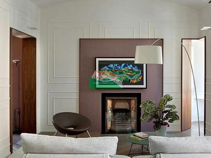 Appartamento trilocale in vendita in Via Mura di San Vitale, Ravenna