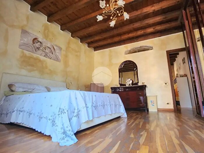 Appartamento quadrilocale in vendita in Via Giuseppe La Masa, Palermo